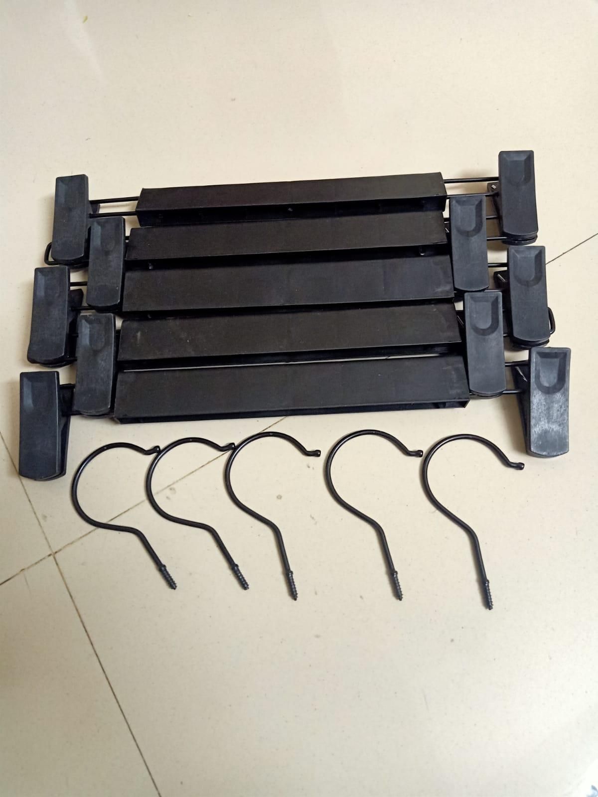 Black Adjustable Metal Hangers For Clothes (Pack of 5)